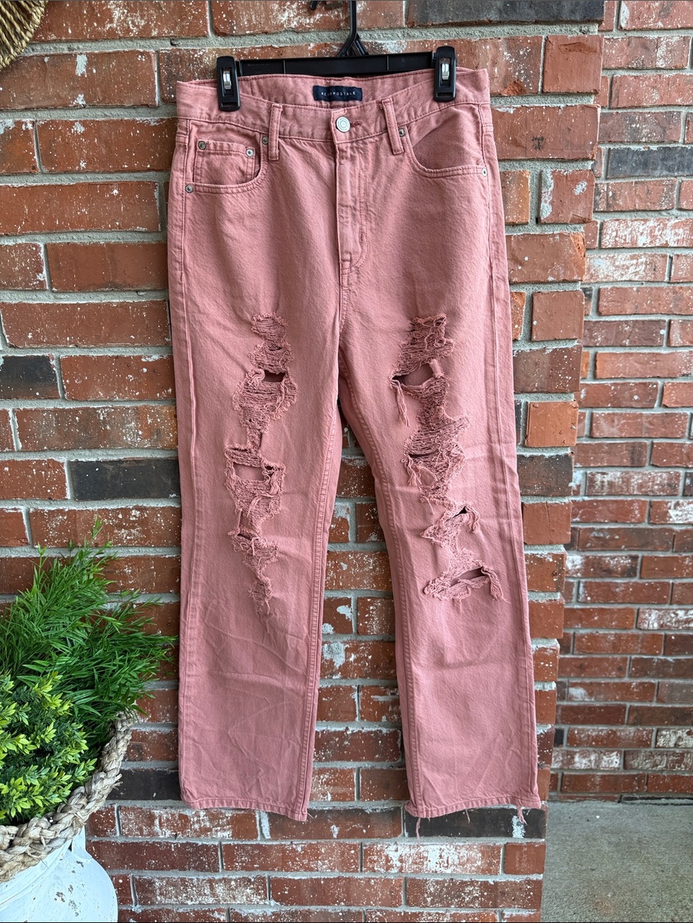 Aeropostale Dusty Rose Distressed Straight Leg 90’s Baggy Jeans